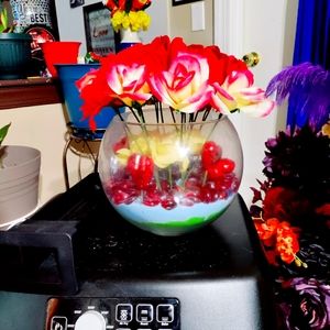 Artificial flower arrangement